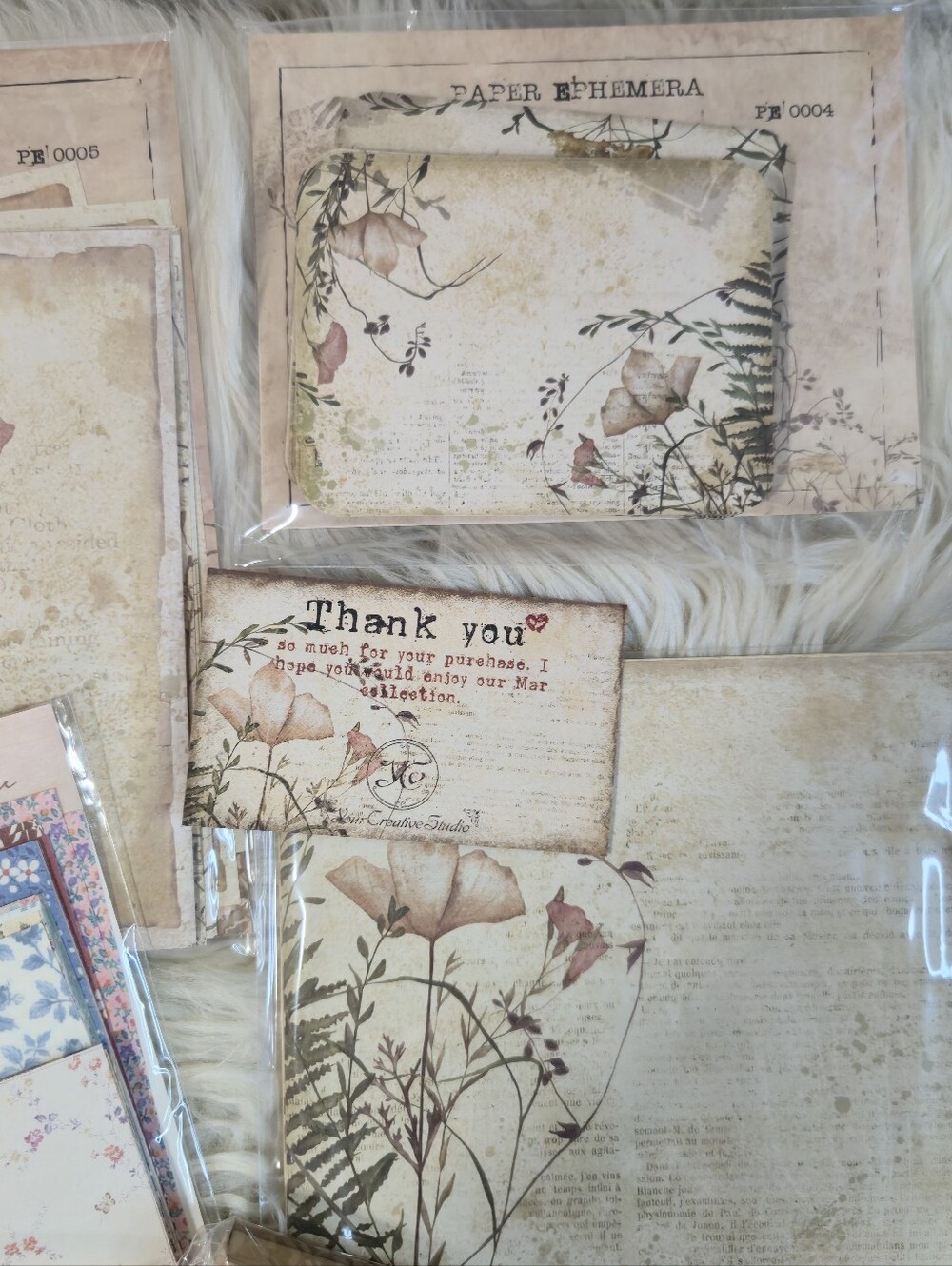 Your Creative Studio Journal Kit - Picture 7 of 14